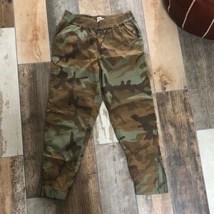 Levi’s Army Jogger pants